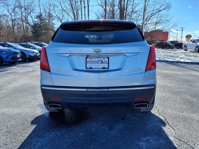 used 2017 Cadillac XT5 car, priced at $18,900