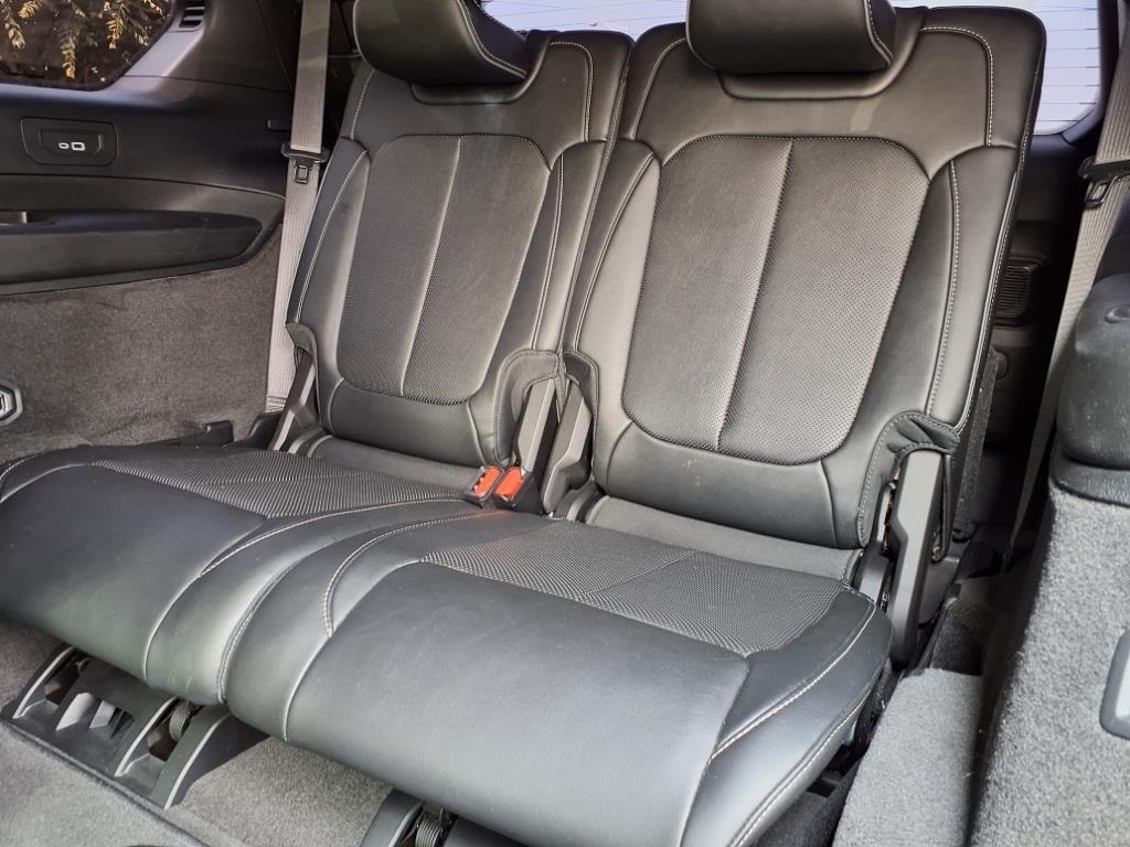 used 2022 Jeep Grand Cherokee L car, priced at $35,900