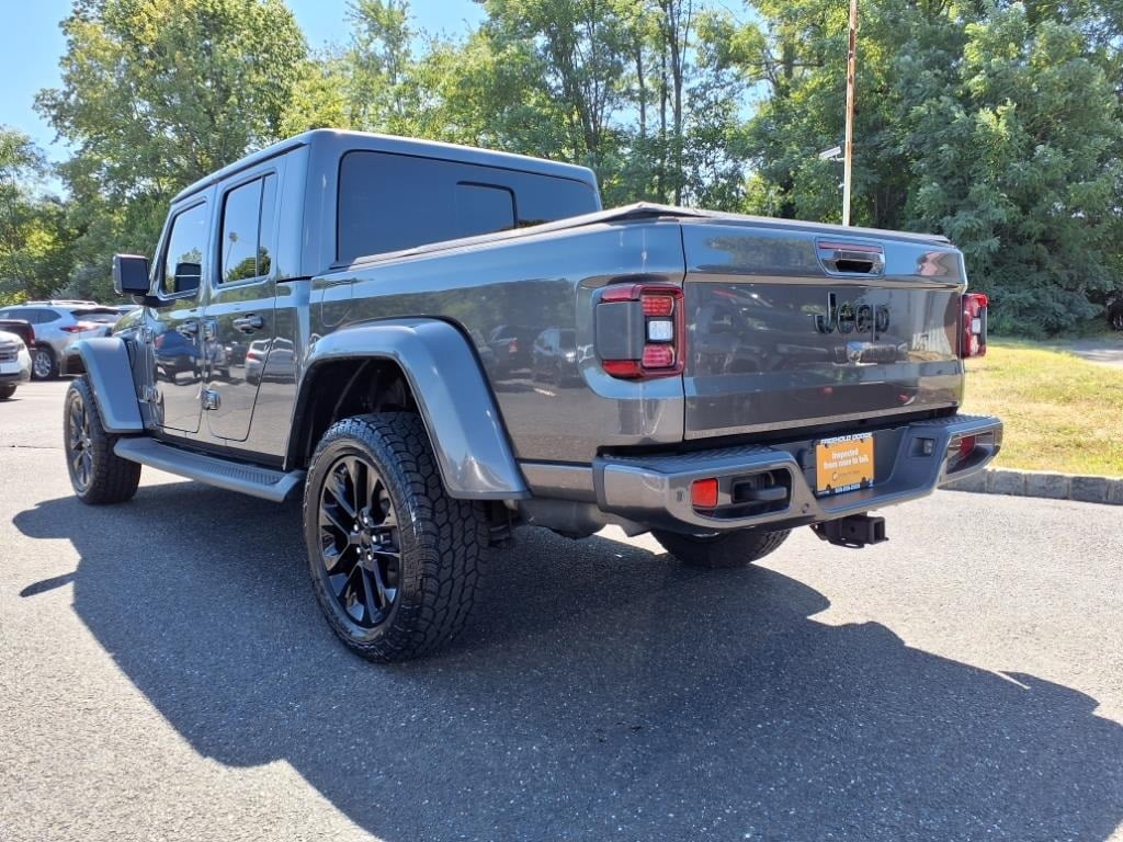 used 2021 Jeep Gladiator car, priced at $34,900