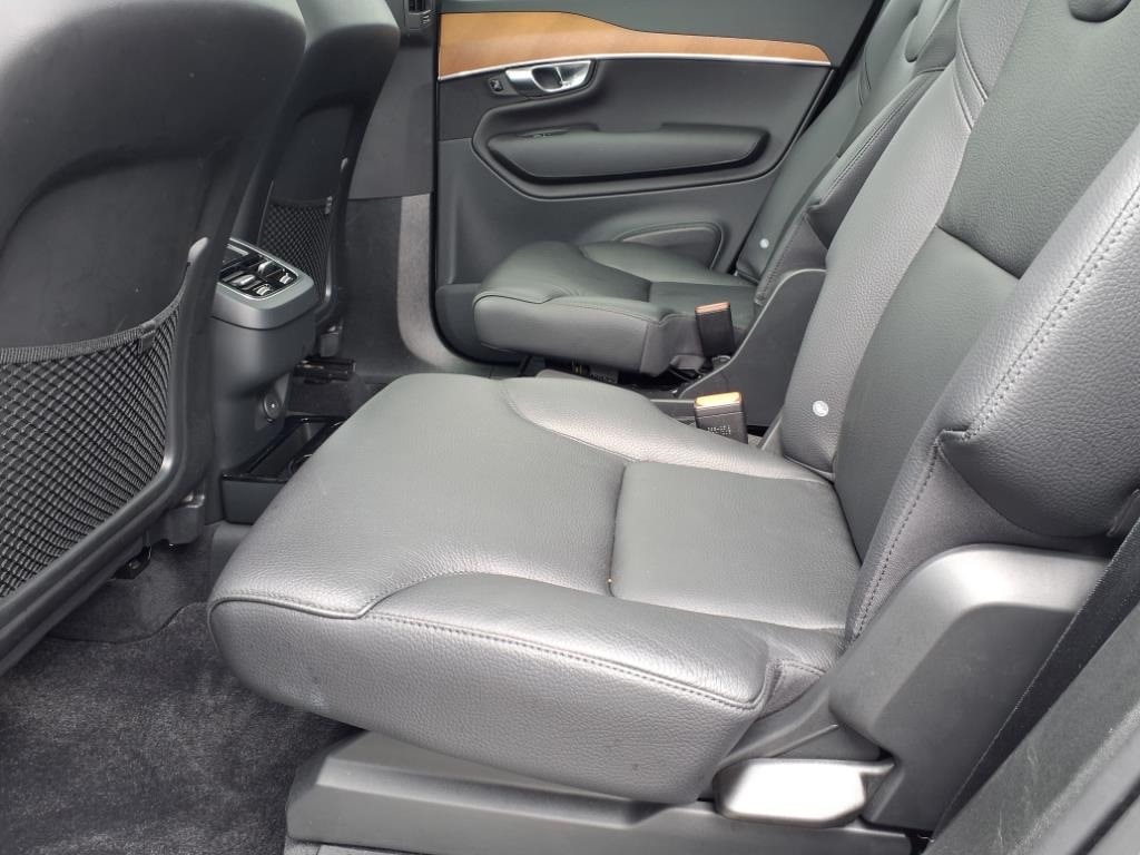 used 2022 Volvo XC90 car, priced at $39,500