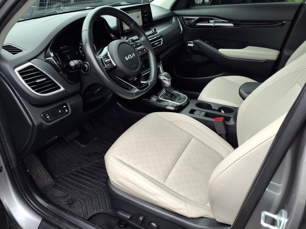 used 2022 Kia Seltos car, priced at $17,900