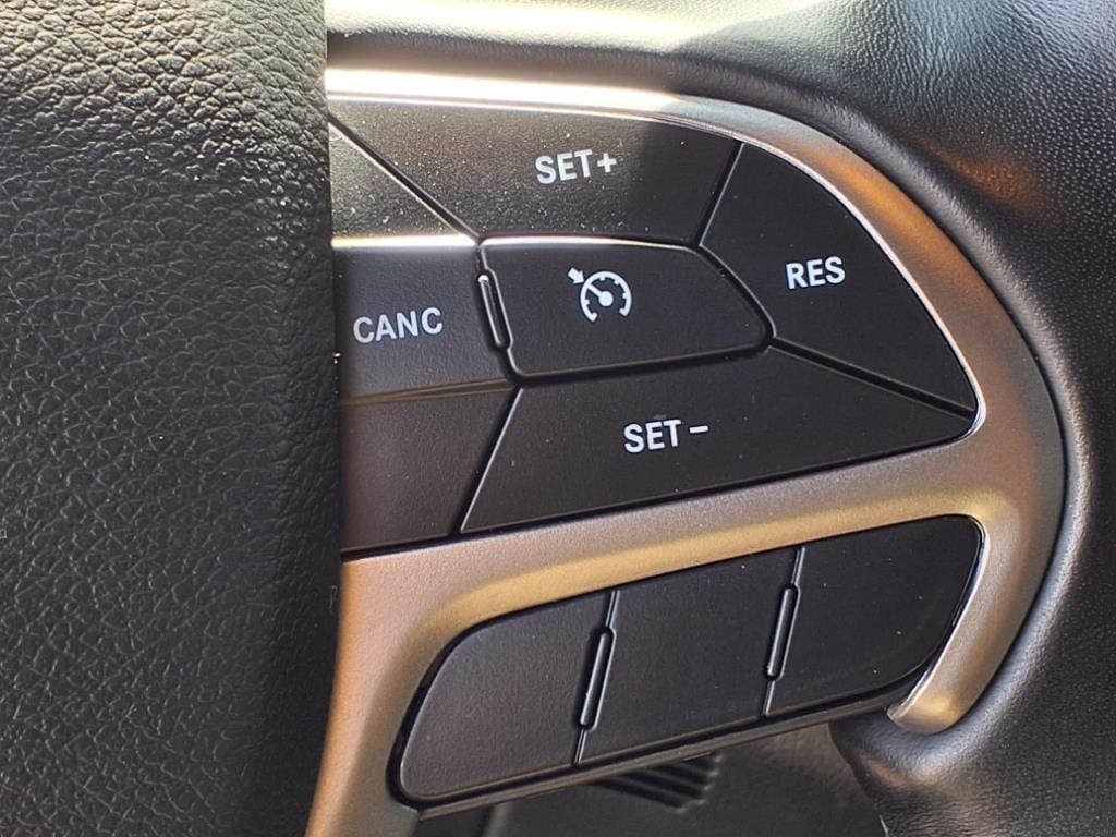 used 2020 Jeep Grand Cherokee car, priced at $23,500
