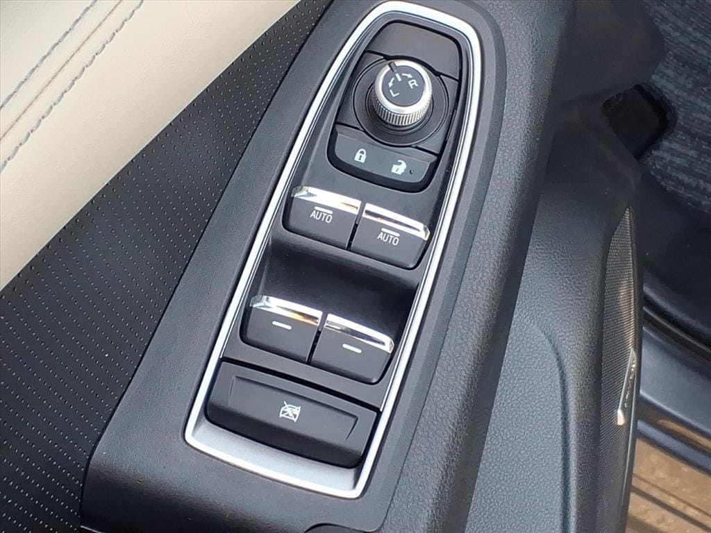 used 2021 Subaru Ascent car, priced at $20,900