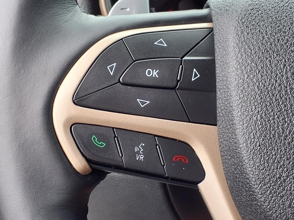 used 2014 Jeep Grand Cherokee car, priced at $14,900