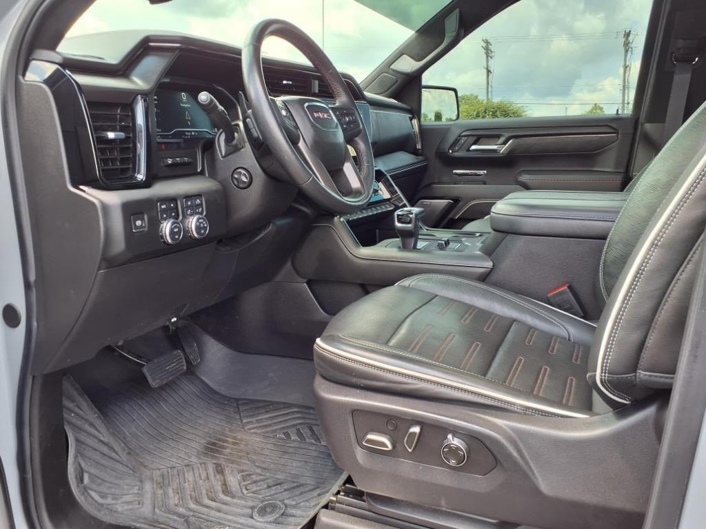 used 2024 GMC Sierra 1500 car, priced at $62,900