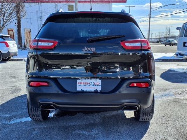 used 2016 Jeep Cherokee car, priced at $10,900