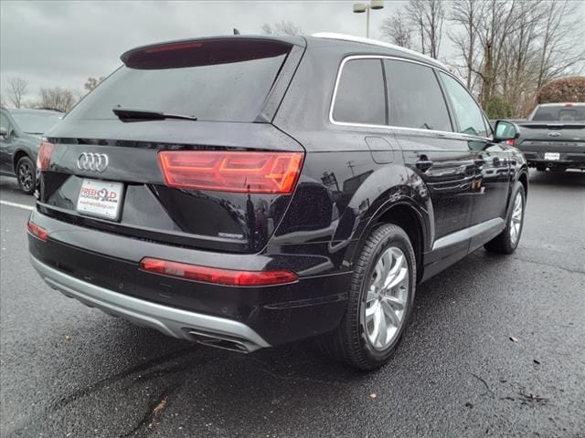 used 2019 Audi Q7 car, priced at $17,500