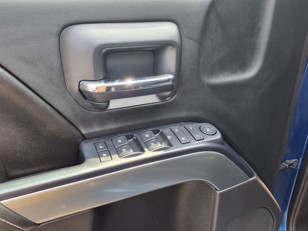 used 2015 Chevrolet Silverado 1500 car, priced at $17,900