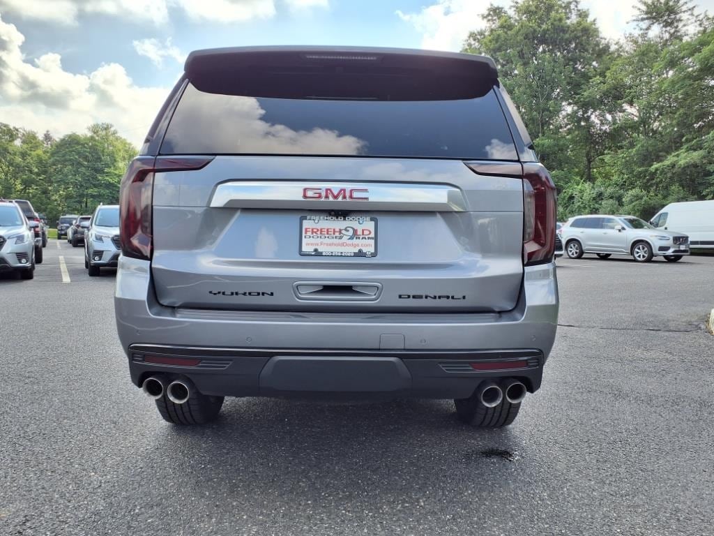 used 2022 GMC Yukon car, priced at $65,900