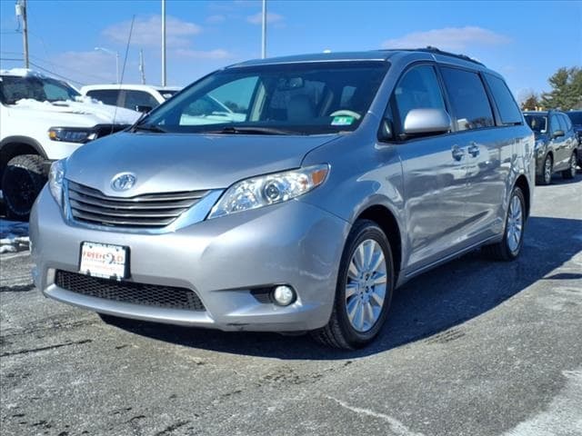 used 2014 Toyota Sienna car, priced at $14,500