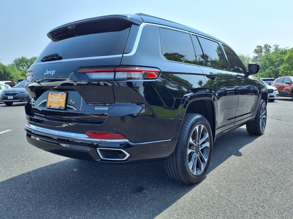 used 2022 Jeep Grand Cherokee L car, priced at $35,900
