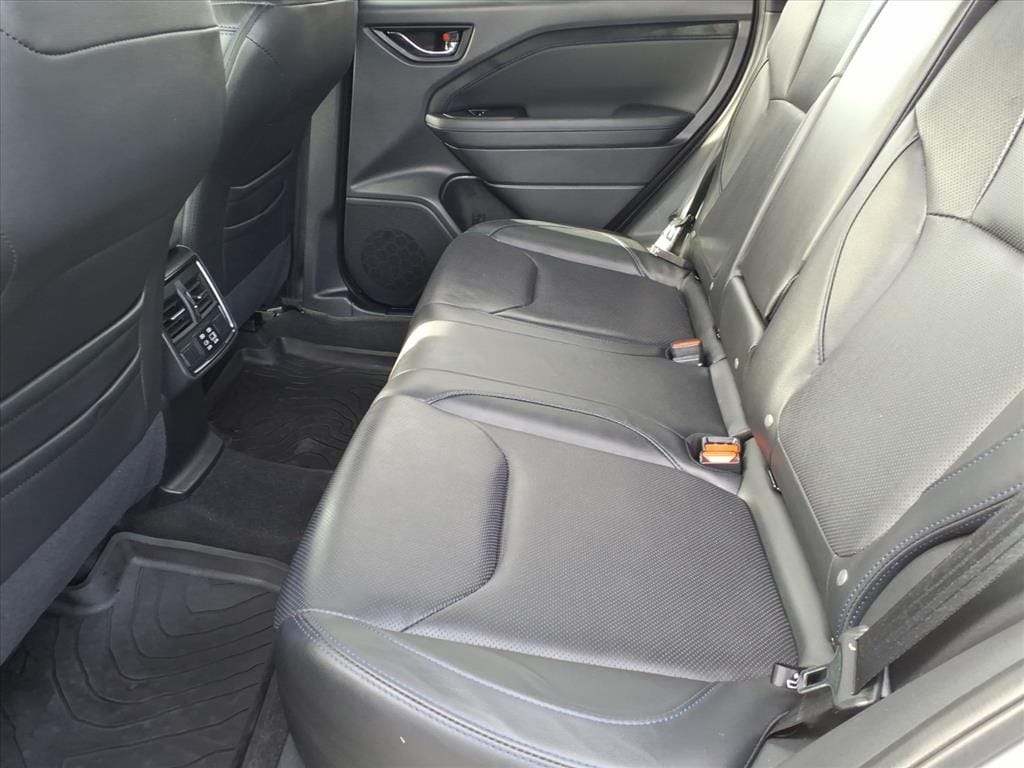 used 2025 Subaru Forester car, priced at $32,900