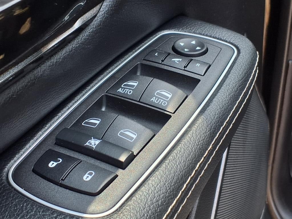 used 2022 Ram 1500 car, priced at $52,900