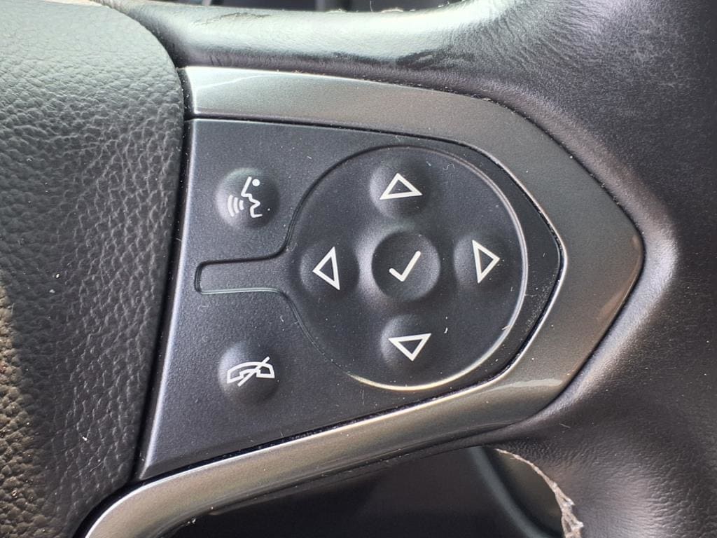 used 2015 Chevrolet Silverado 1500 car, priced at $17,900