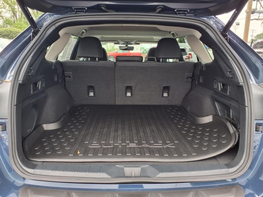 used 2025 Subaru Outback car, priced at $33,900