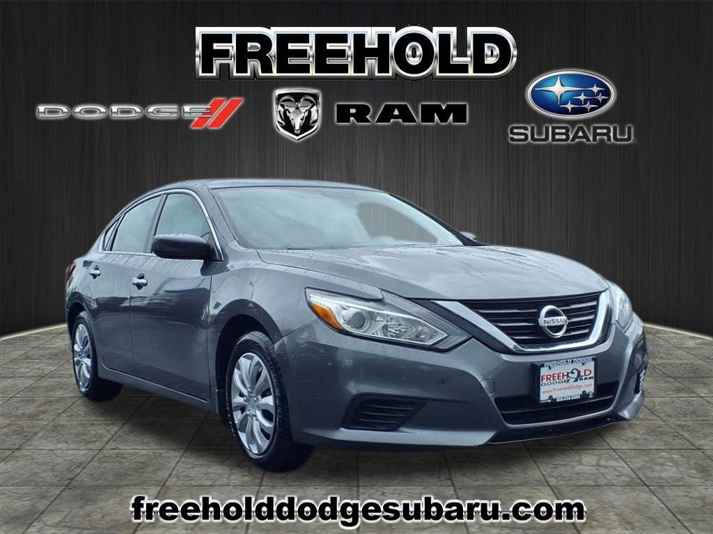 used 2018 Nissan Altima car, priced at $8,900