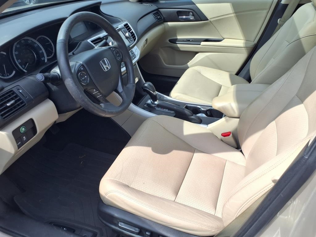 used 2015 Honda Accord car, priced at $14,900