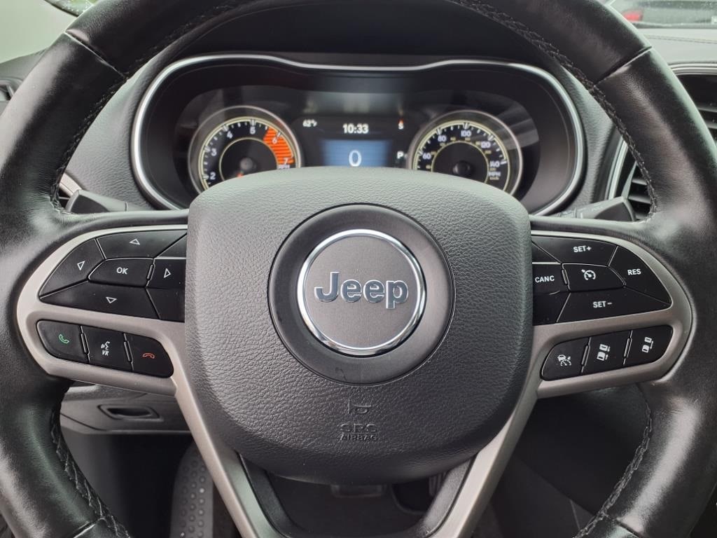 used 2019 Jeep Cherokee car, priced at $11,900