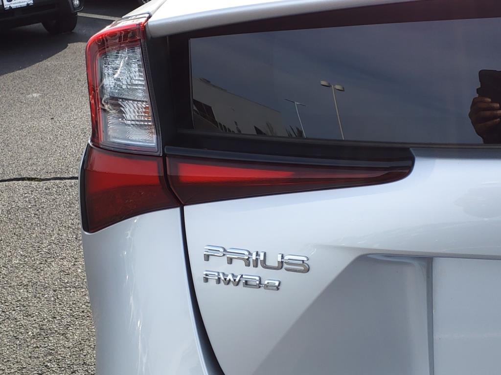 used 2021 Toyota Prius car, priced at $25,900
