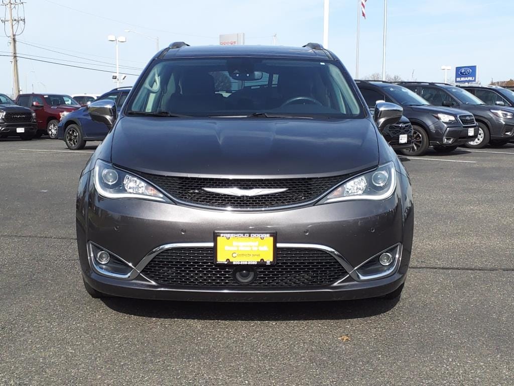 used 2020 Chrysler Pacifica Hybrid car, priced at $28,900