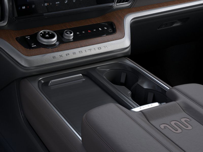 new 2025 Ford Expedition car, priced at $88,850
