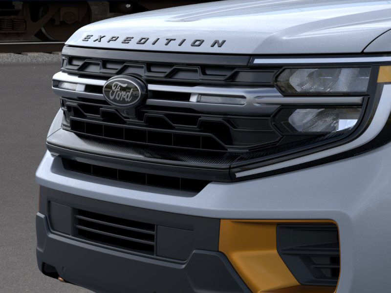 new 2025 Ford Expedition car, priced at $84,540