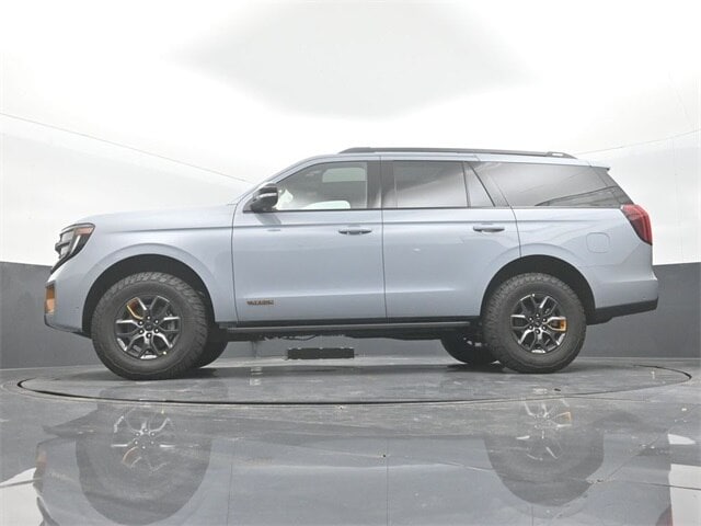 new 2025 Ford Expedition car, priced at $84,540