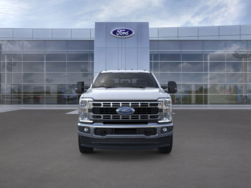 new 2025 Ford F-350 Super Duty car