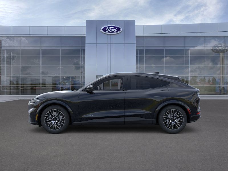 new 2025 Ford Mustang Mach-E car