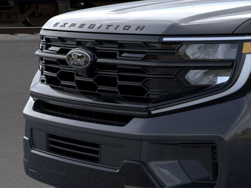 new 2025 Ford Expedition car, priced at $80,690