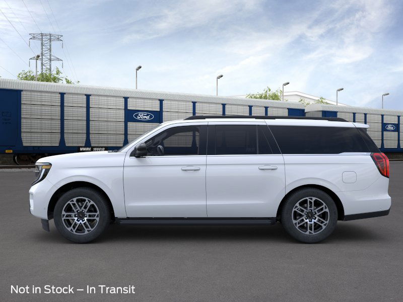 new 2025 Ford Expedition car, priced at $71,210