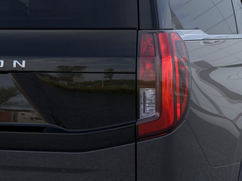 new 2025 Ford Expedition car, priced at $68,705