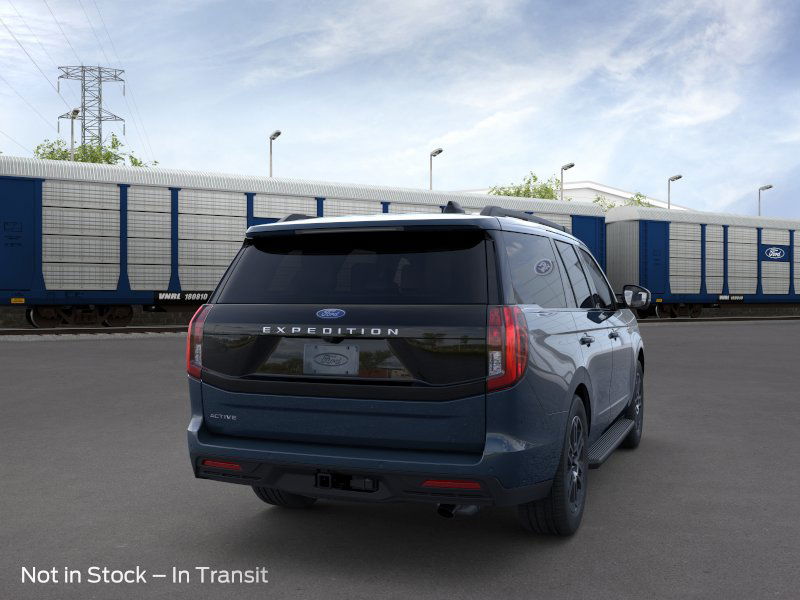 new 2025 Ford Expedition car, priced at $68,705