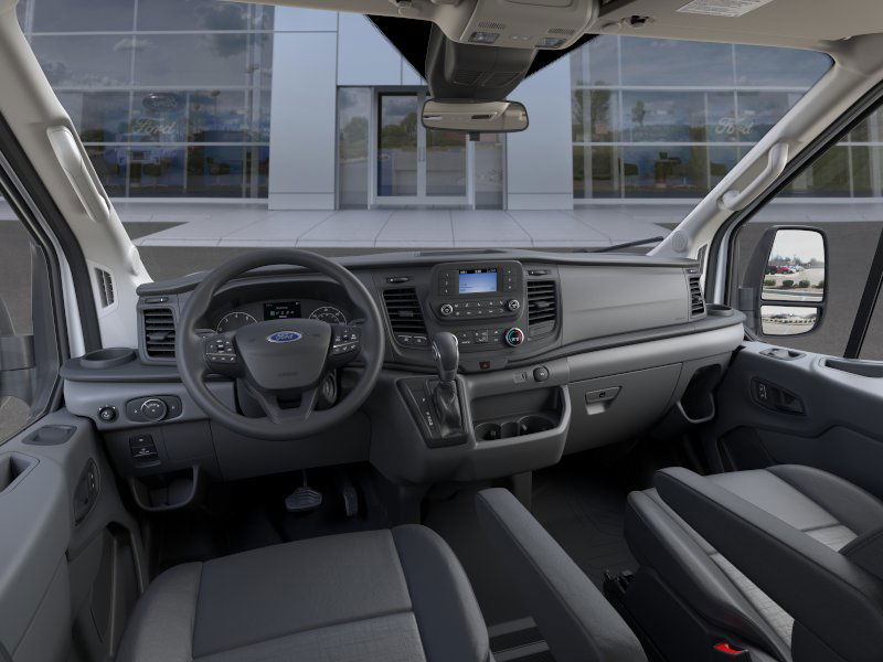 new 2025 Ford T350 car