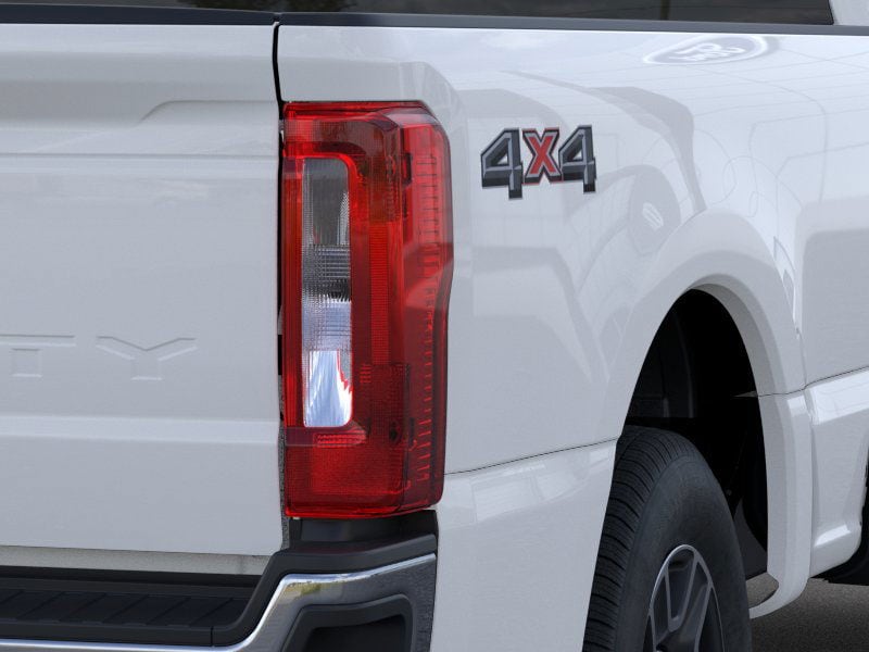new 2025 Ford F-350 Super Duty car