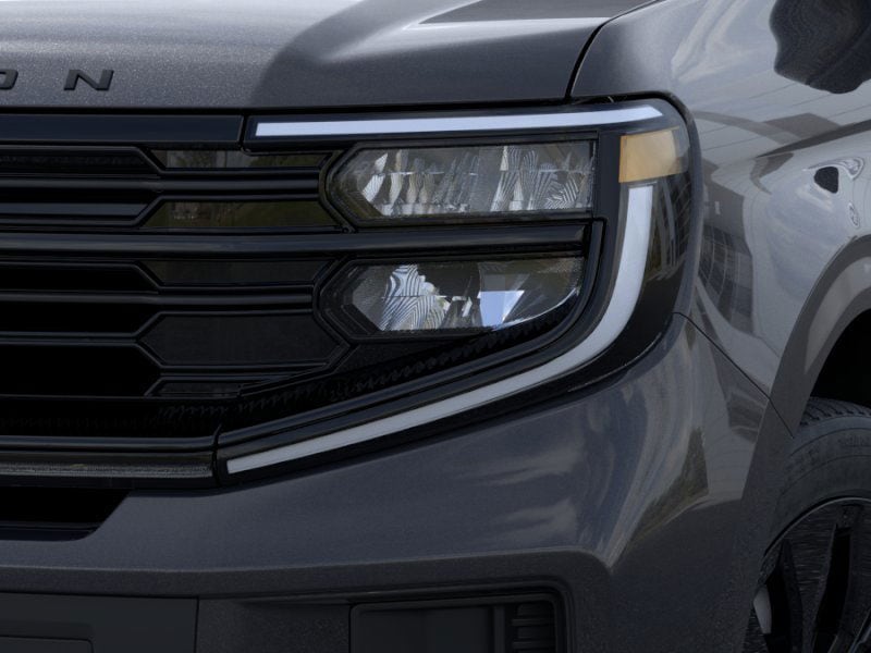 new 2025 Ford Expedition car, priced at $80,690