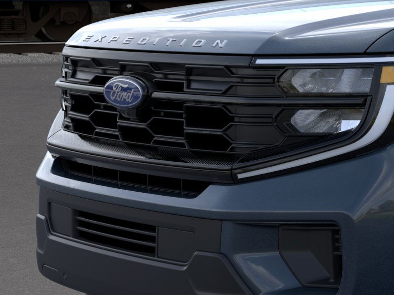 new 2025 Ford Expedition car, priced at $68,705