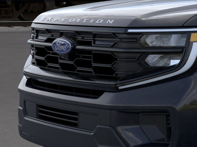 new 2025 Ford Expedition car, priced at $71,210
