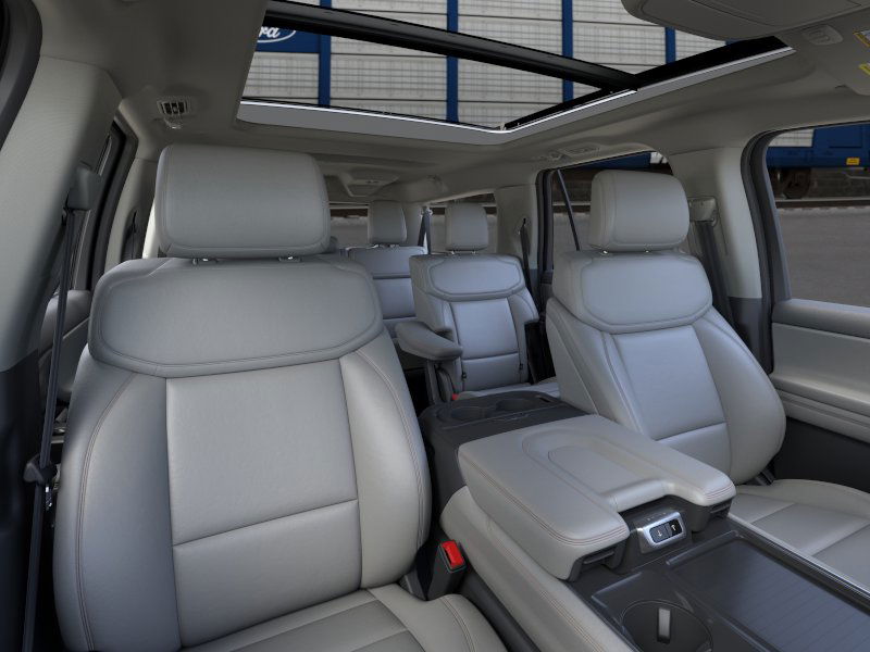 new 2025 Ford Expedition car, priced at $72,725
