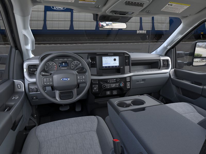 new 2025 Ford F-250 Super Duty car