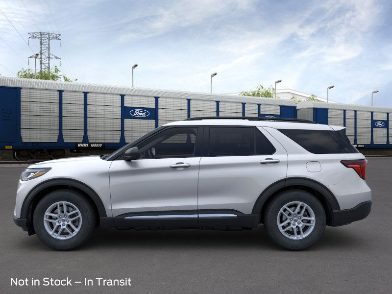 new 2025 Ford Explorer car, priced at $37,950