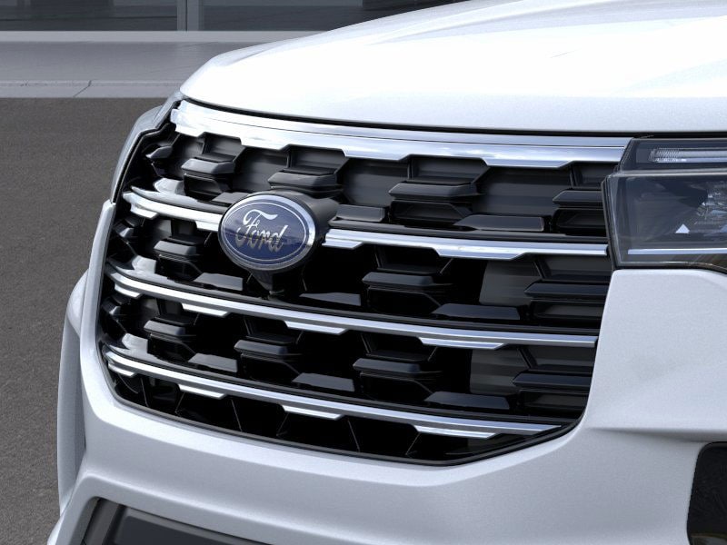 new 2025 Ford Explorer Active car