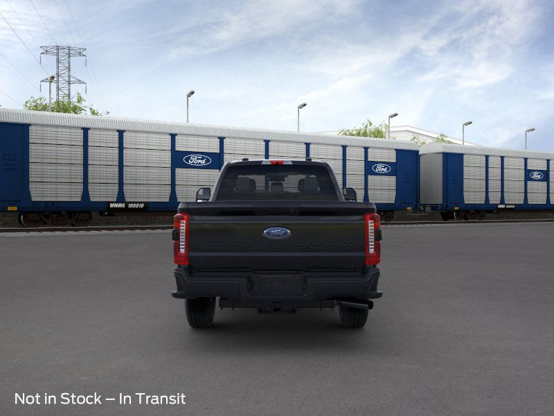 new 2025 Ford F-350 Super Duty car