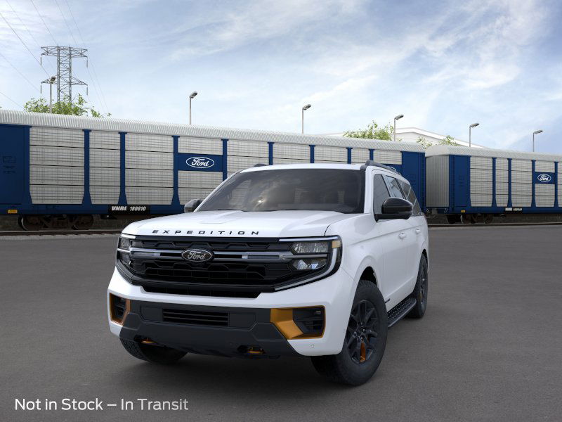 new 2025 Ford Expedition car, priced at $84,020