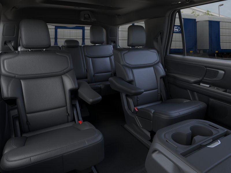 new 2025 Ford Expedition car, priced at $80,195