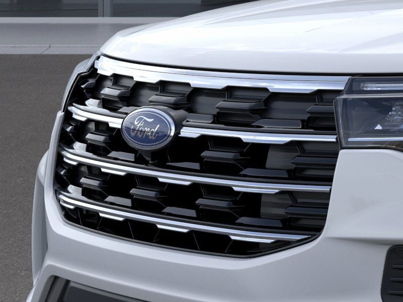new 2025 Ford Explorer Active car