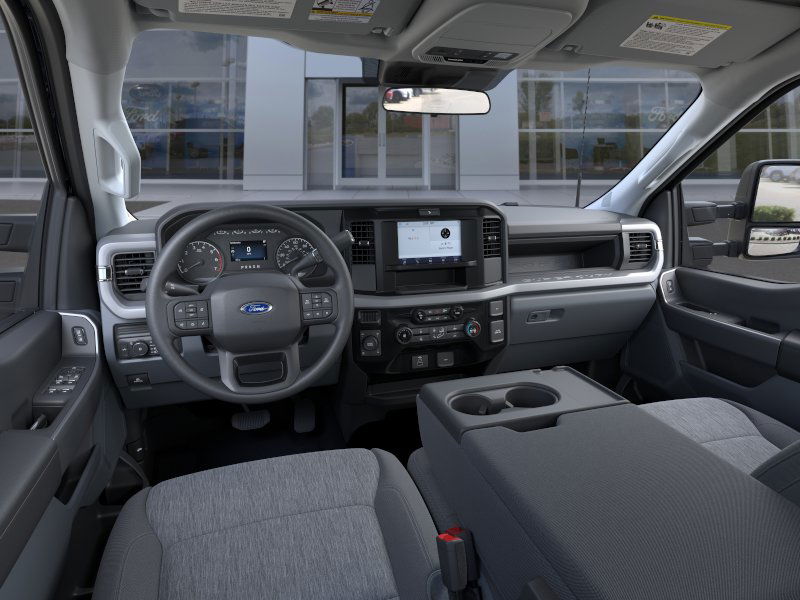 new 2025 Ford F-350 Super Duty car