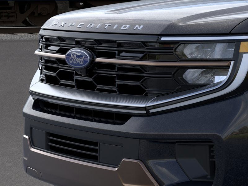 new 2025 Ford Expedition car, priced at $88,850