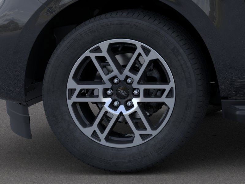 new 2025 Ford Expedition car, priced at $68,705