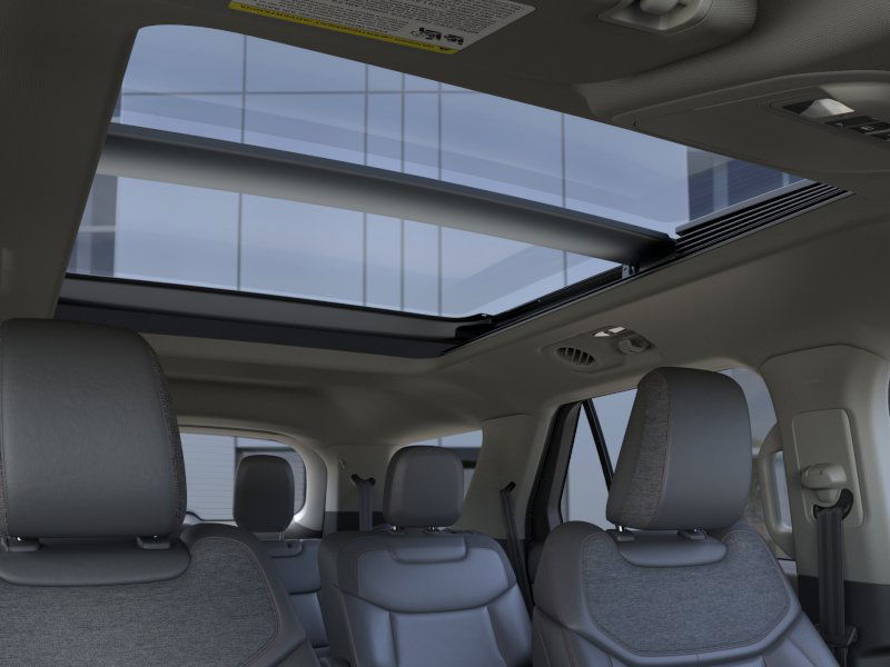 new 2025 Ford Explorer Active car